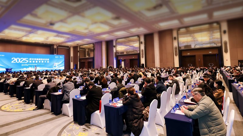 企业机房改造，如何选择合适厂家？**
